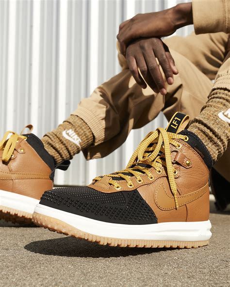 nike lunar force 1 duckboot maat 40|lunar force 1 duck boots.